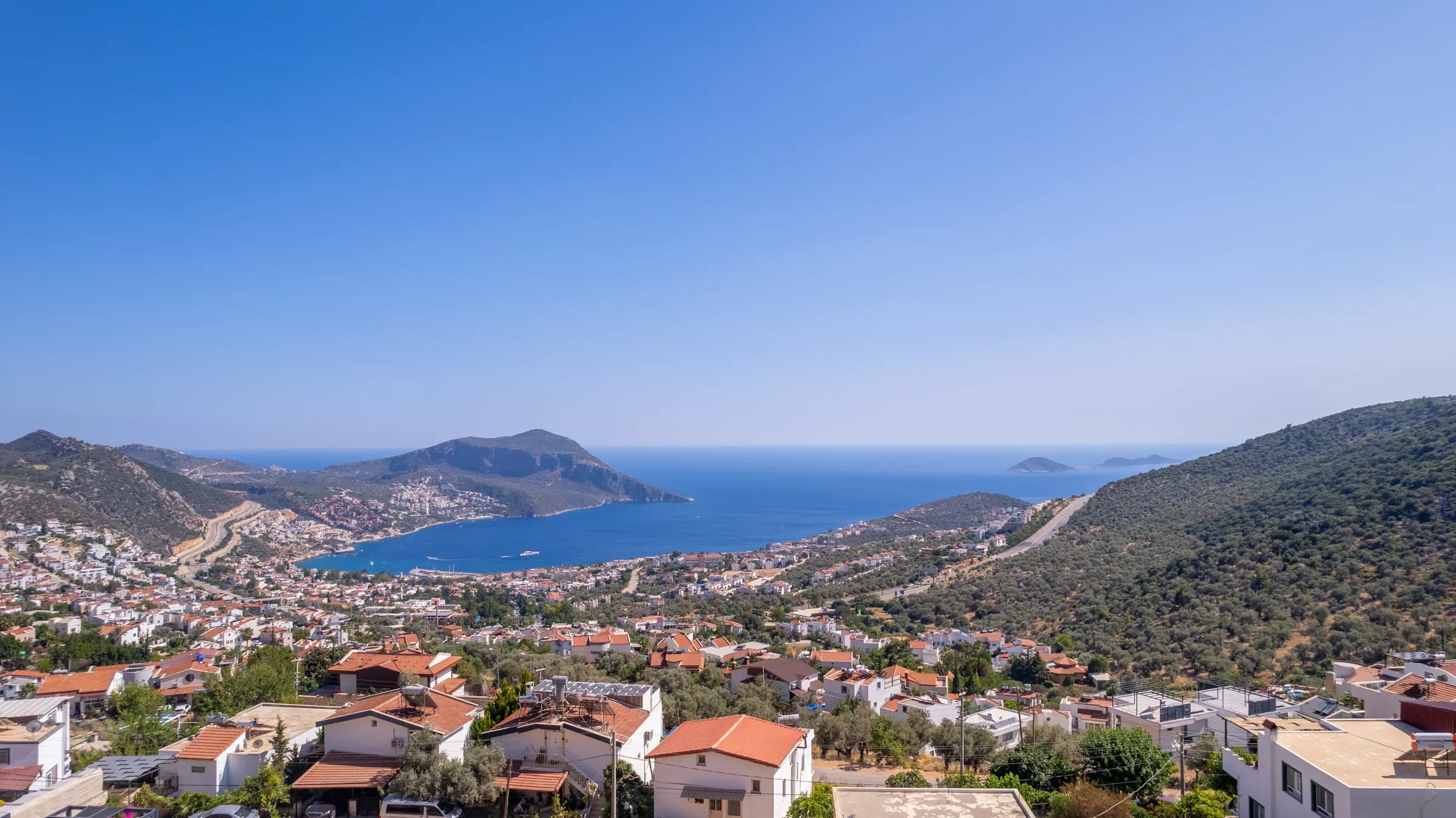 Kalkan Akbel Elit 1 deniz manzaralı özel havuzlu lüks villa galeri gorseli 4