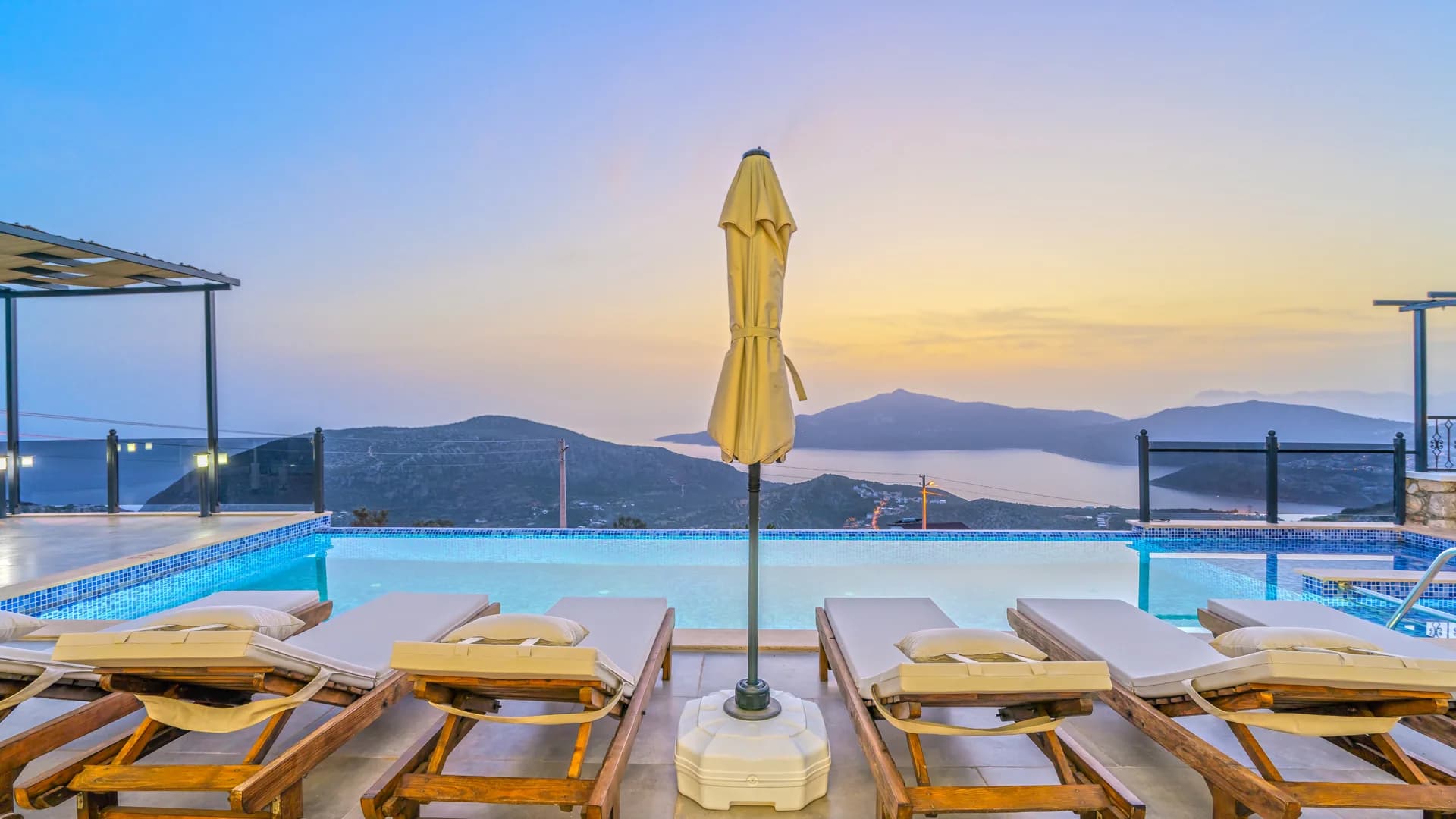Kalkan Ordu Güneş 1 doğa manzaralı özel havuzlu lüks villa galeri gorseli 5