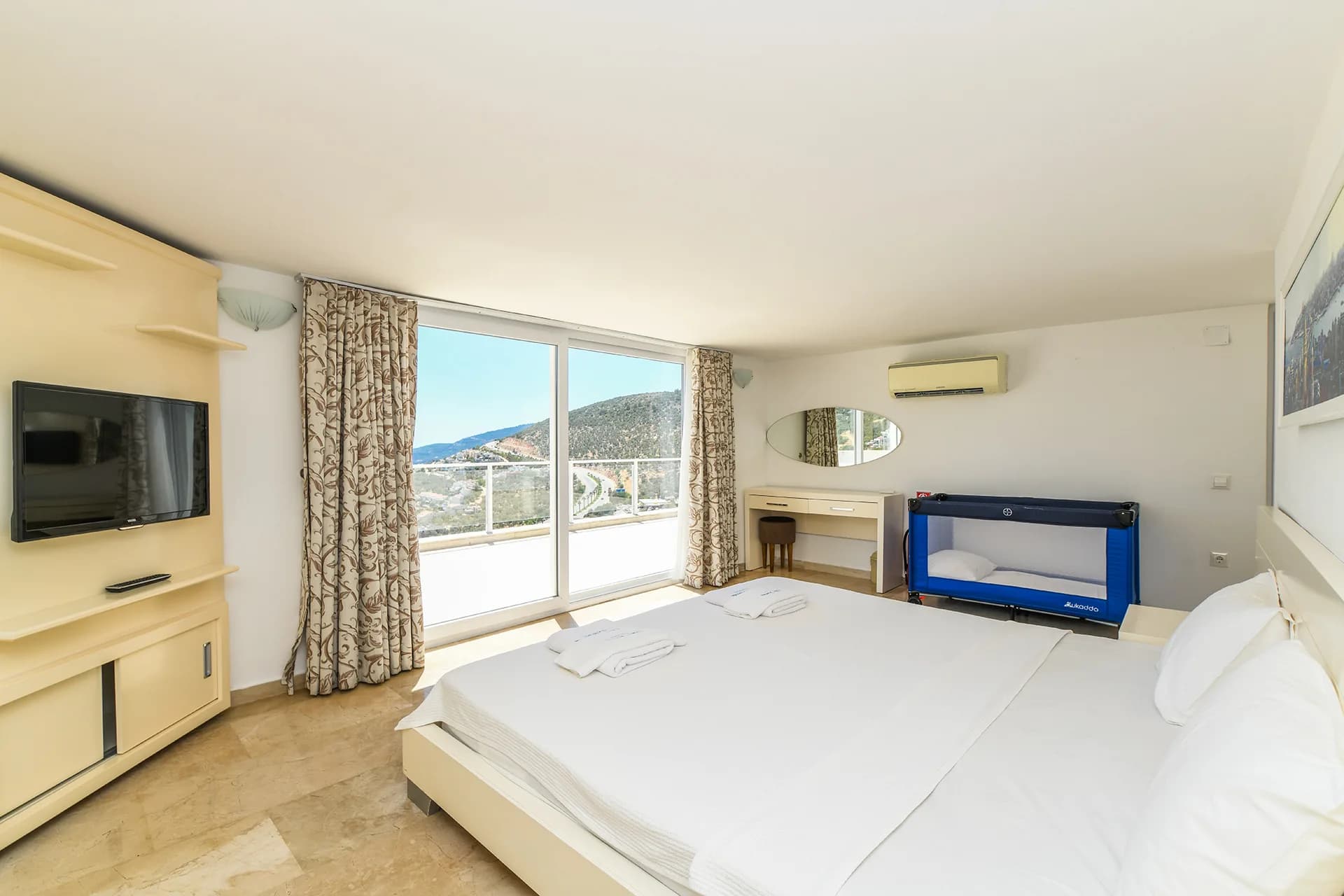 Kalkan Merkez Villa Azura deniz manzaralı özel havuzlu lüks villa galeri gorseli 2
