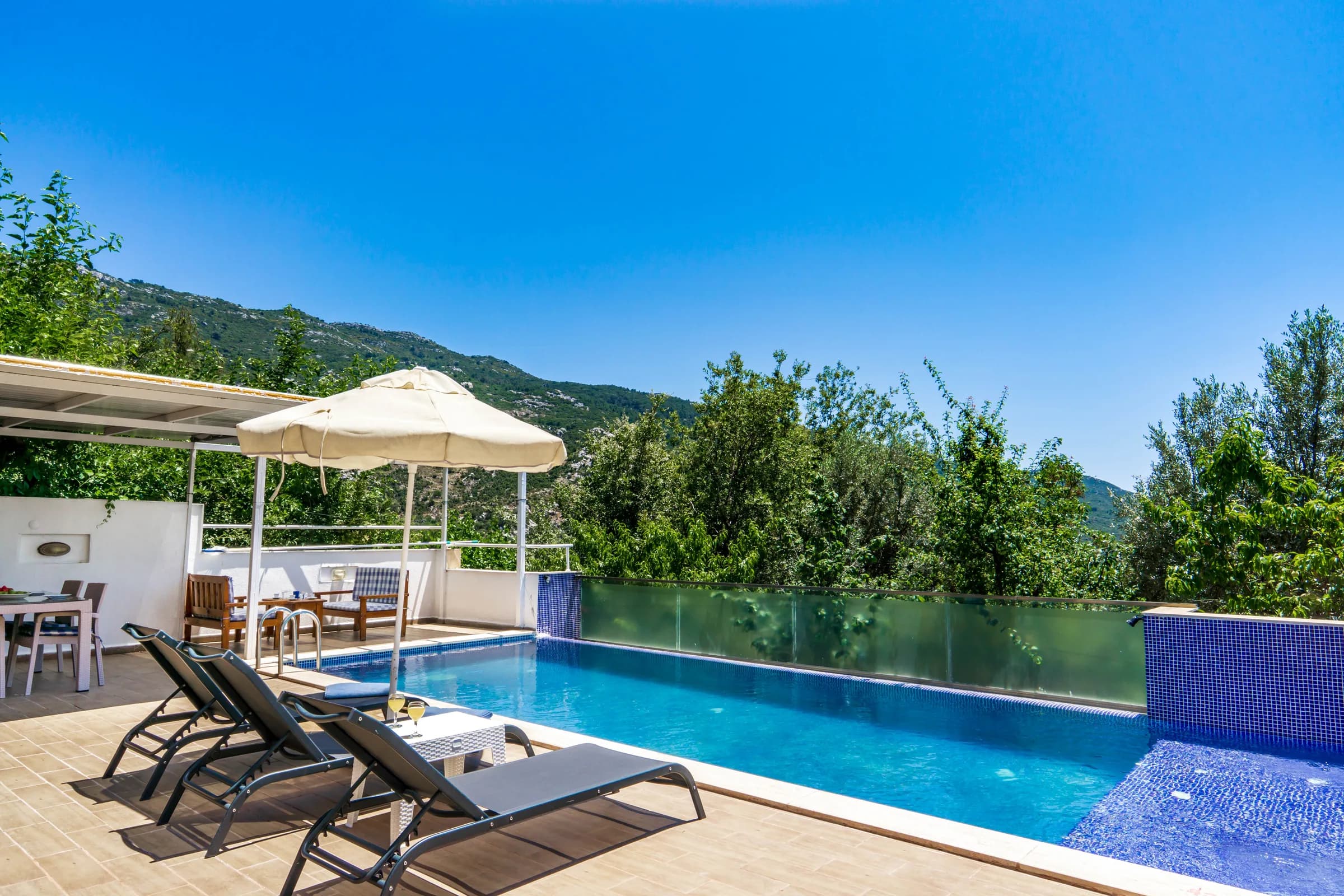 Kalkan İslamlar Villa Begüm özel havuzlu taş villa galeri gorseli 3