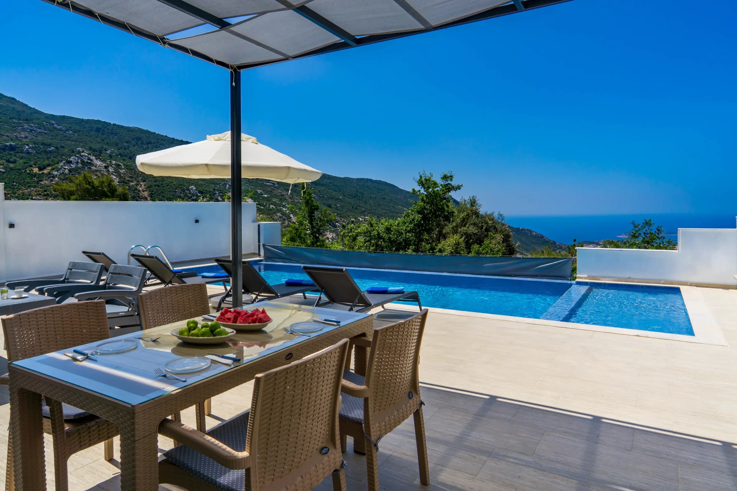 Kalkan İslamlar Villa Burak özel havuzlu korunaklı villa galeri gorseli 2