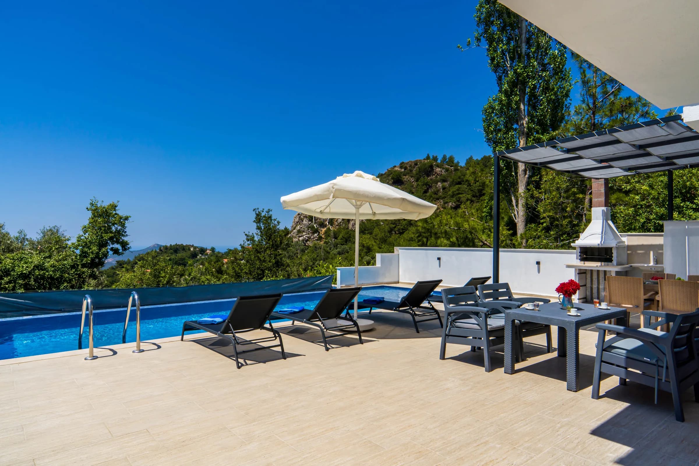 Kalkan İslamlar Villa Burak özel havuzlu korunaklı villa galeri gorseli 3