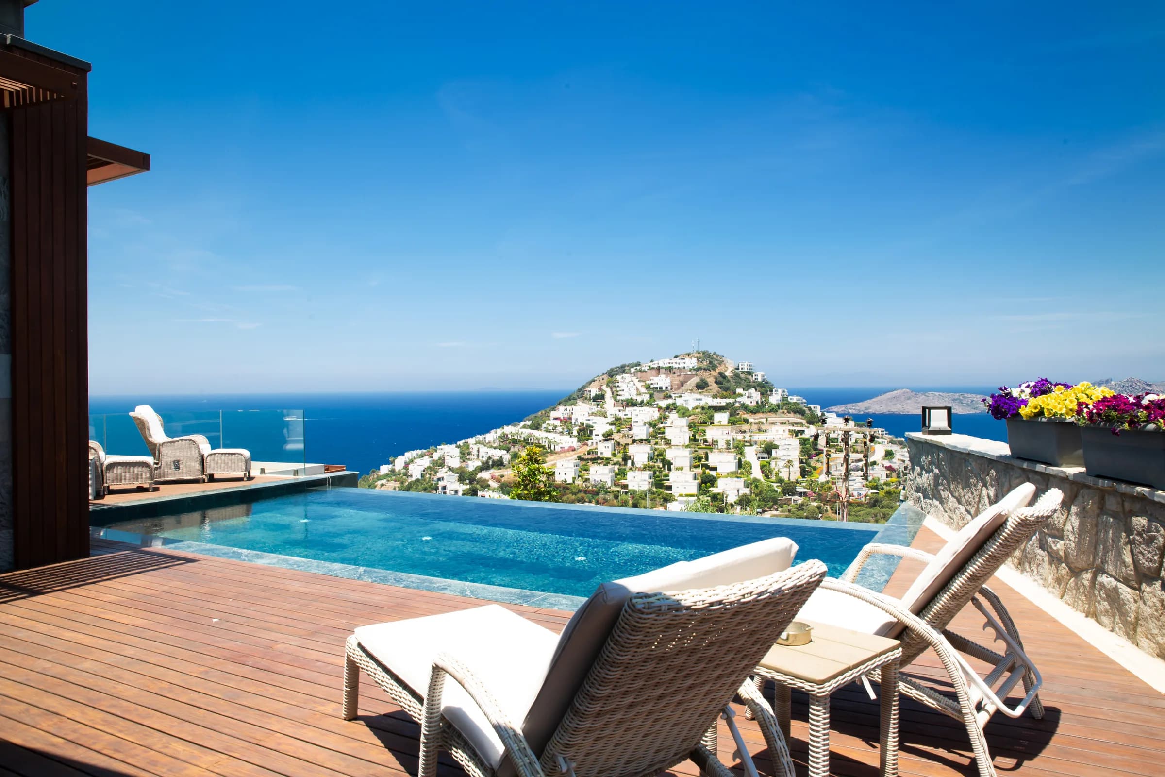 Bodrum Yalıkavak Villa Calista deniz manzaralı sonsuzluk havuzlu villa galeri gorseli 3