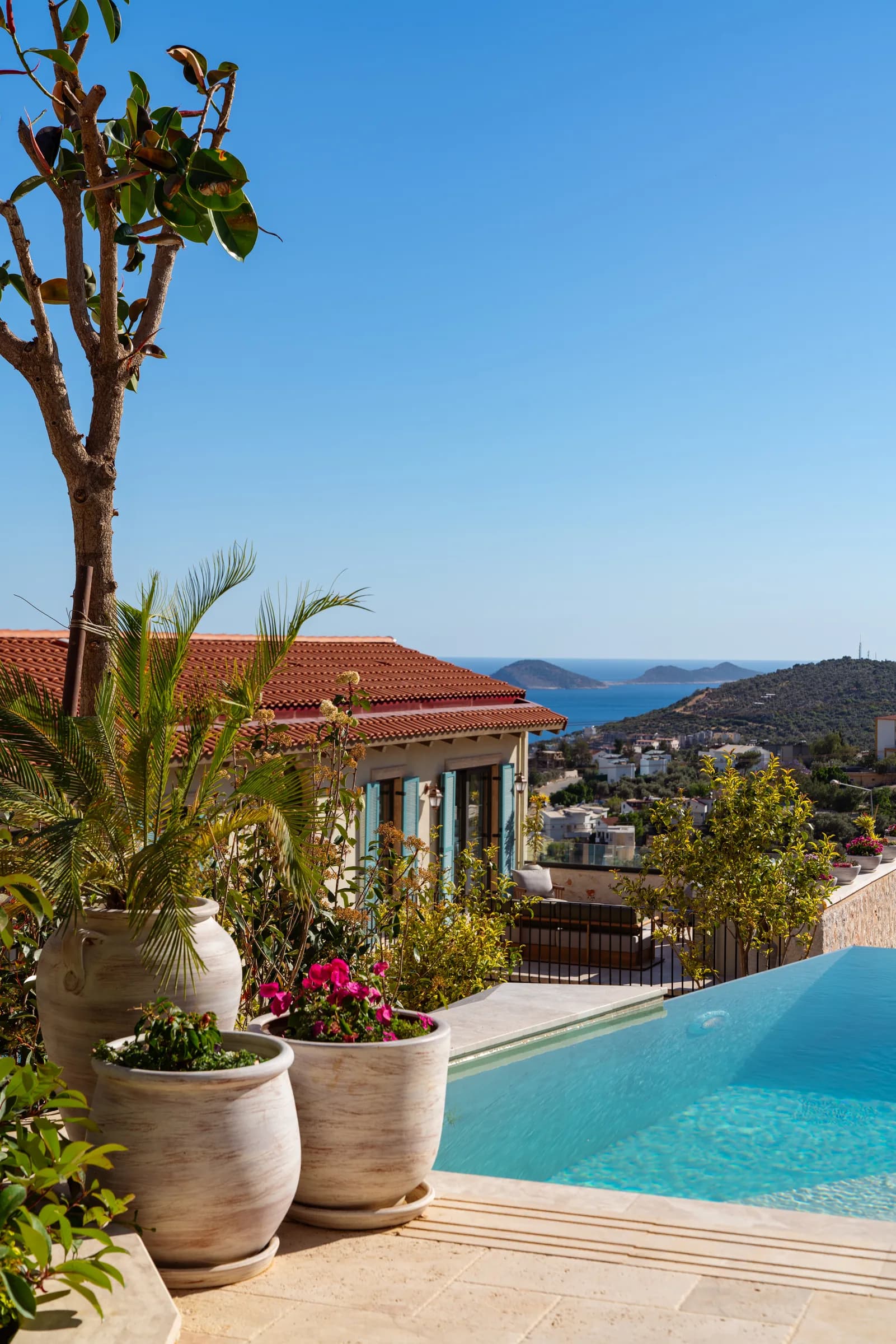 Kalkan Merkez Villa Calliope deniz manzaralı özel havuzlu lüks villa galeri gorseli 3