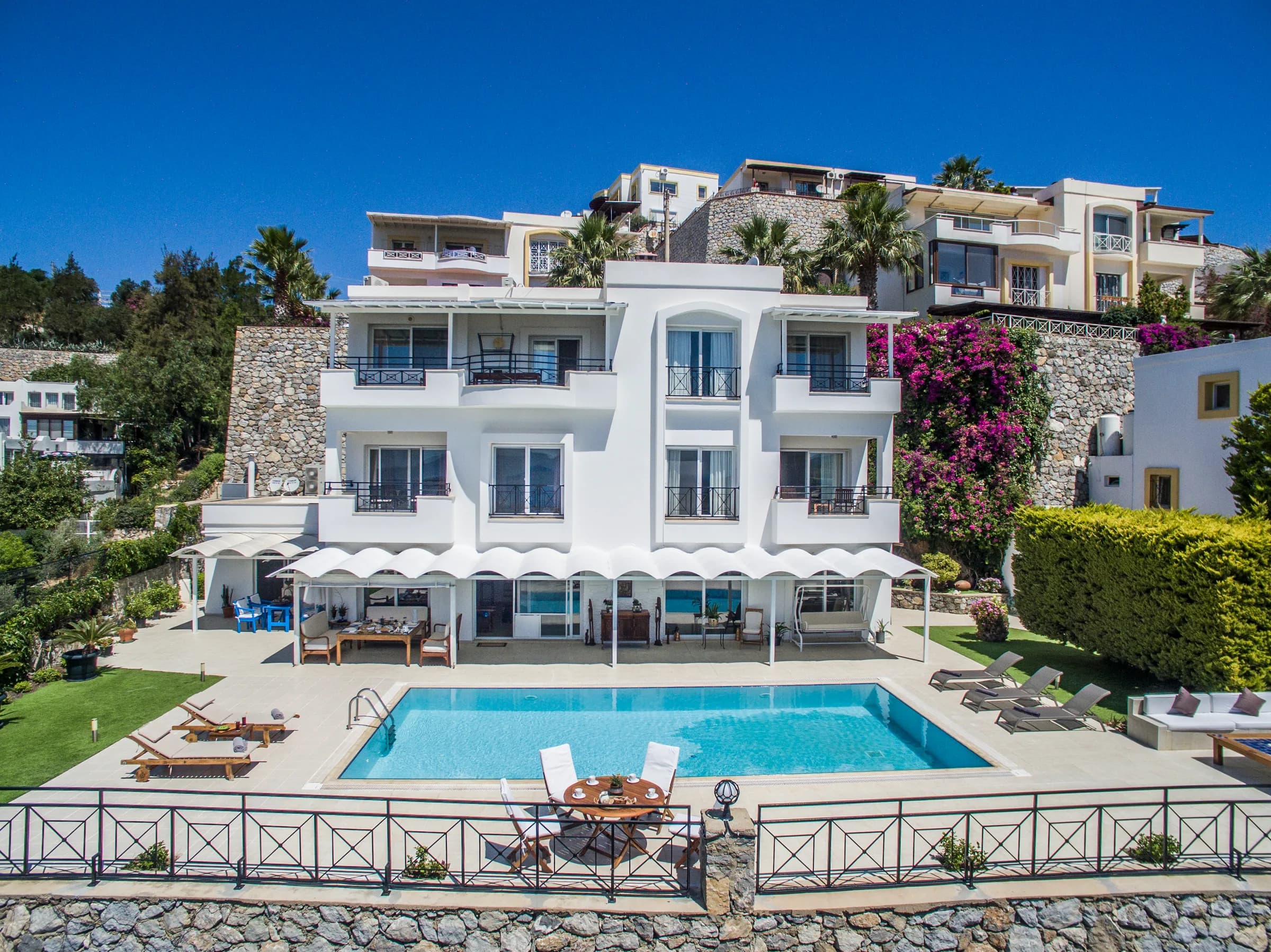 Bodrum Merkez Villa Cubana panoramik deniz manzaralı lüks villa galeri gorseli 3