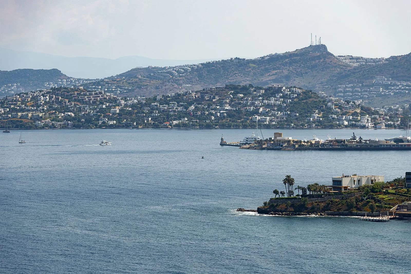Bodrum Yalıkavak Villa Mosaic marina manzaralı özel havuzlu villa galeri gorseli 4