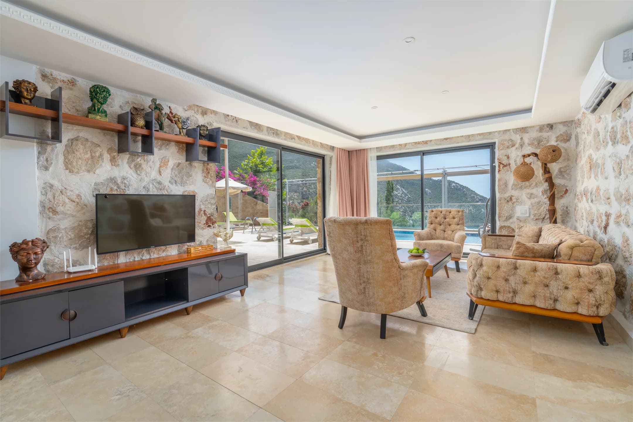 Kalkan İslamlar Villa Narin 2 özel havuzlu muhafazakar villa galeri gorseli 4