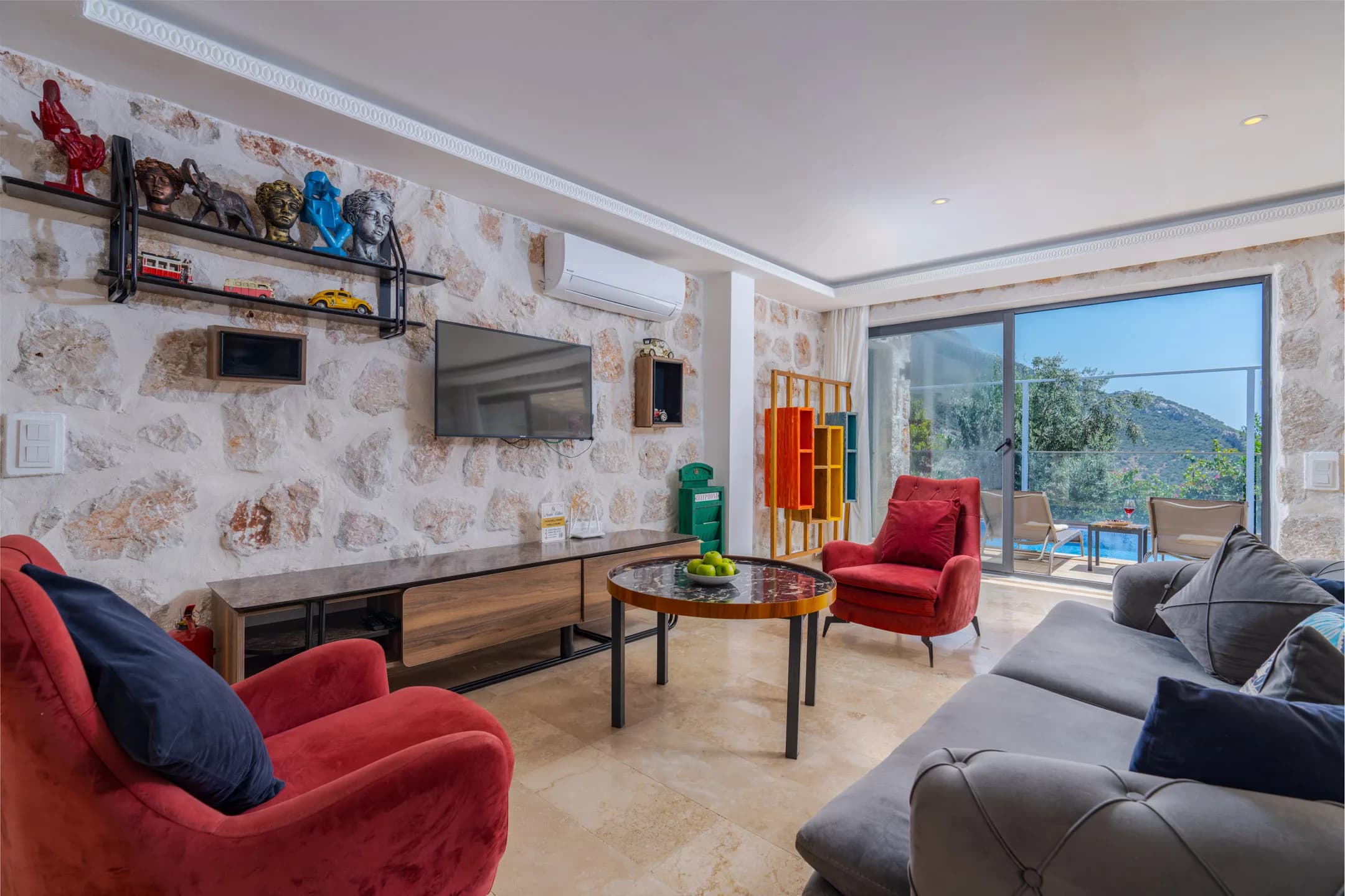 Kalkan İslamlar Villa Narin 4 ısıtmalı kapalı havuzlu lüks aile villası galeri gorseli 2