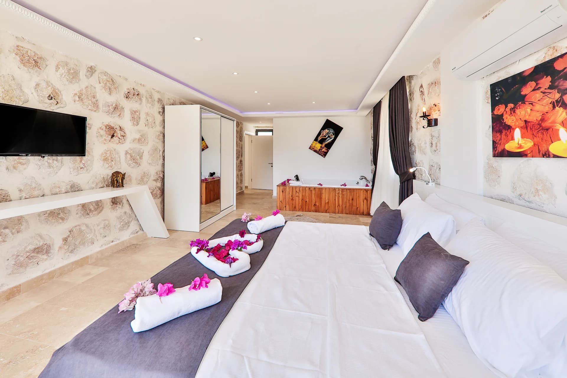 Kalkan İslamlar Villa Narin 5 ısıtmalı kapalı havuzlu lüks aile villası galeri gorseli 3