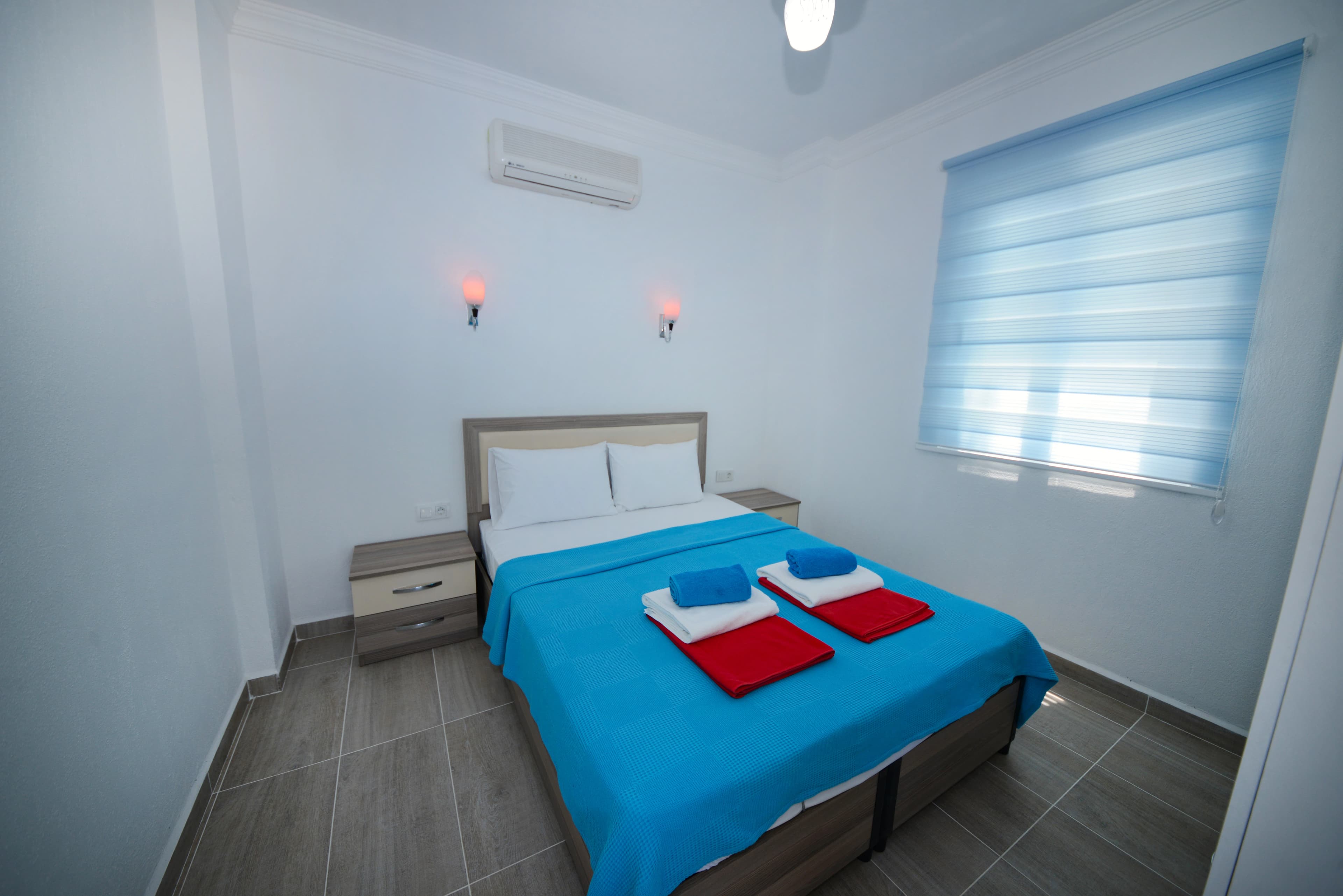 Kalkan Üzümlü'de doğa manzaralı korunaklı özel havuzlu Villa Ozgur galeri gorseli 4