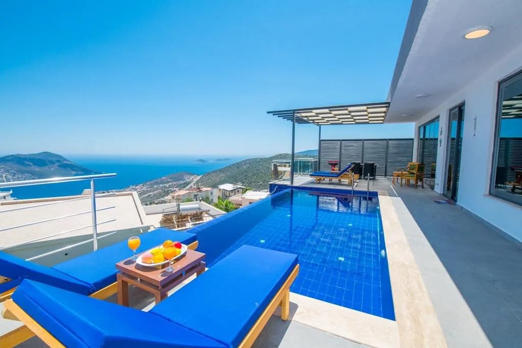 Kalkan Akbel'de deniz manzaralı, özel havuzlu ve jakuzili Villa Twins 2 galeri gorseli 4