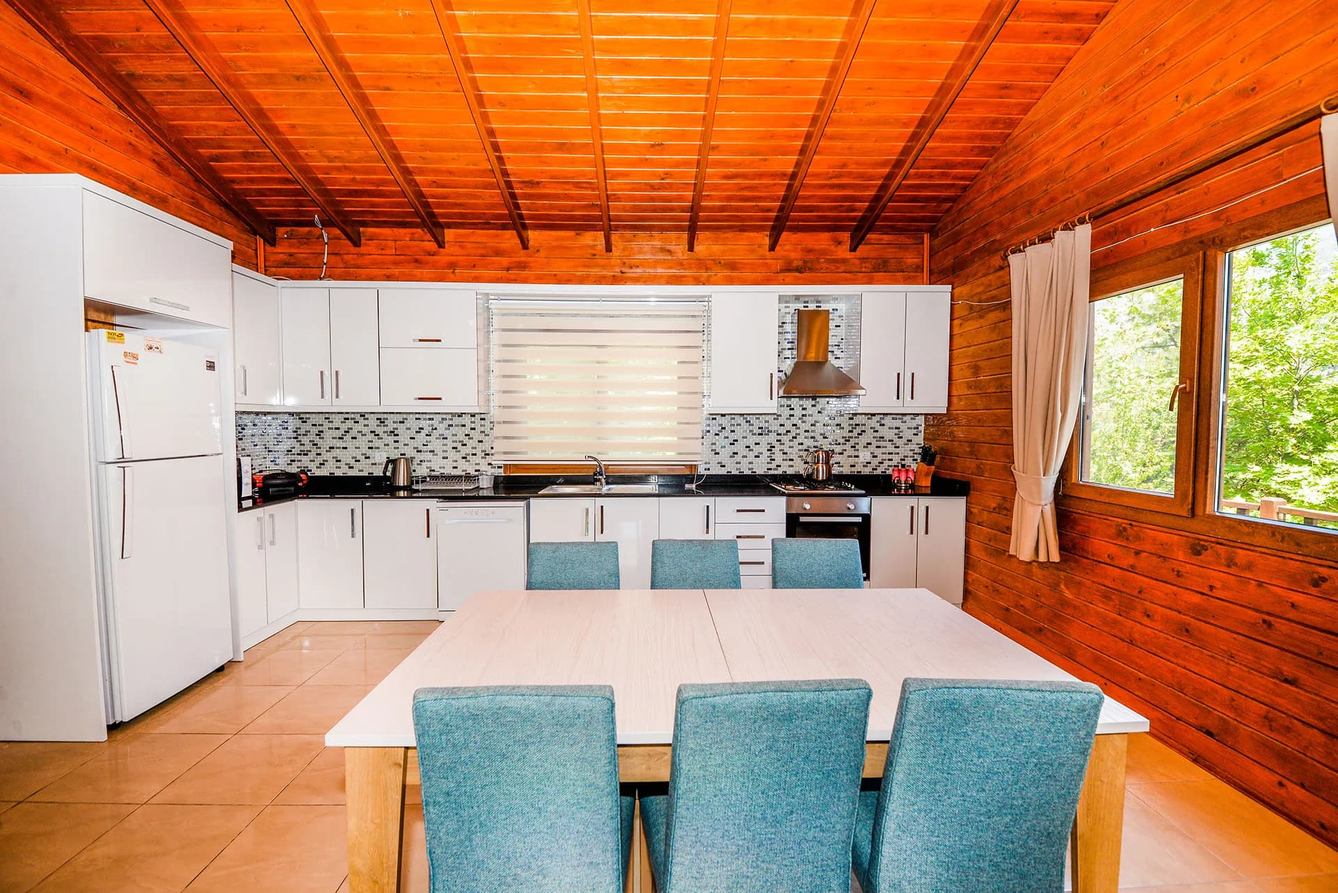 Kalkan İslamlar Villa Woody ahşap dizaynlı özel havuzlu villa galeri gorseli 3