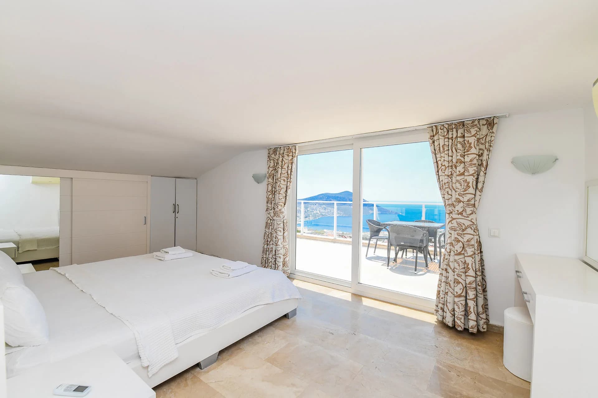 Kalkan Merkez Villa Zeus deniz manzaralı özel havuzlu lüks villa galeri gorseli 2