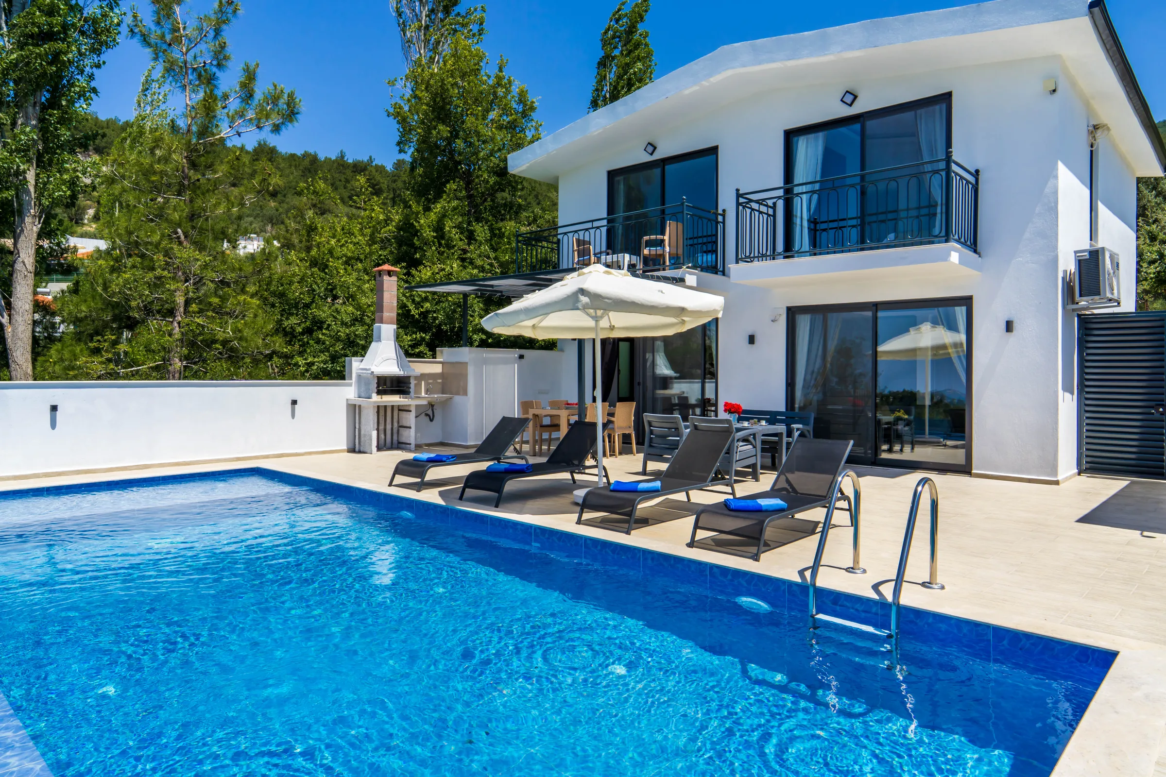 Kalkan İslamlar Villa Burak özel havuzlu korunaklı villa