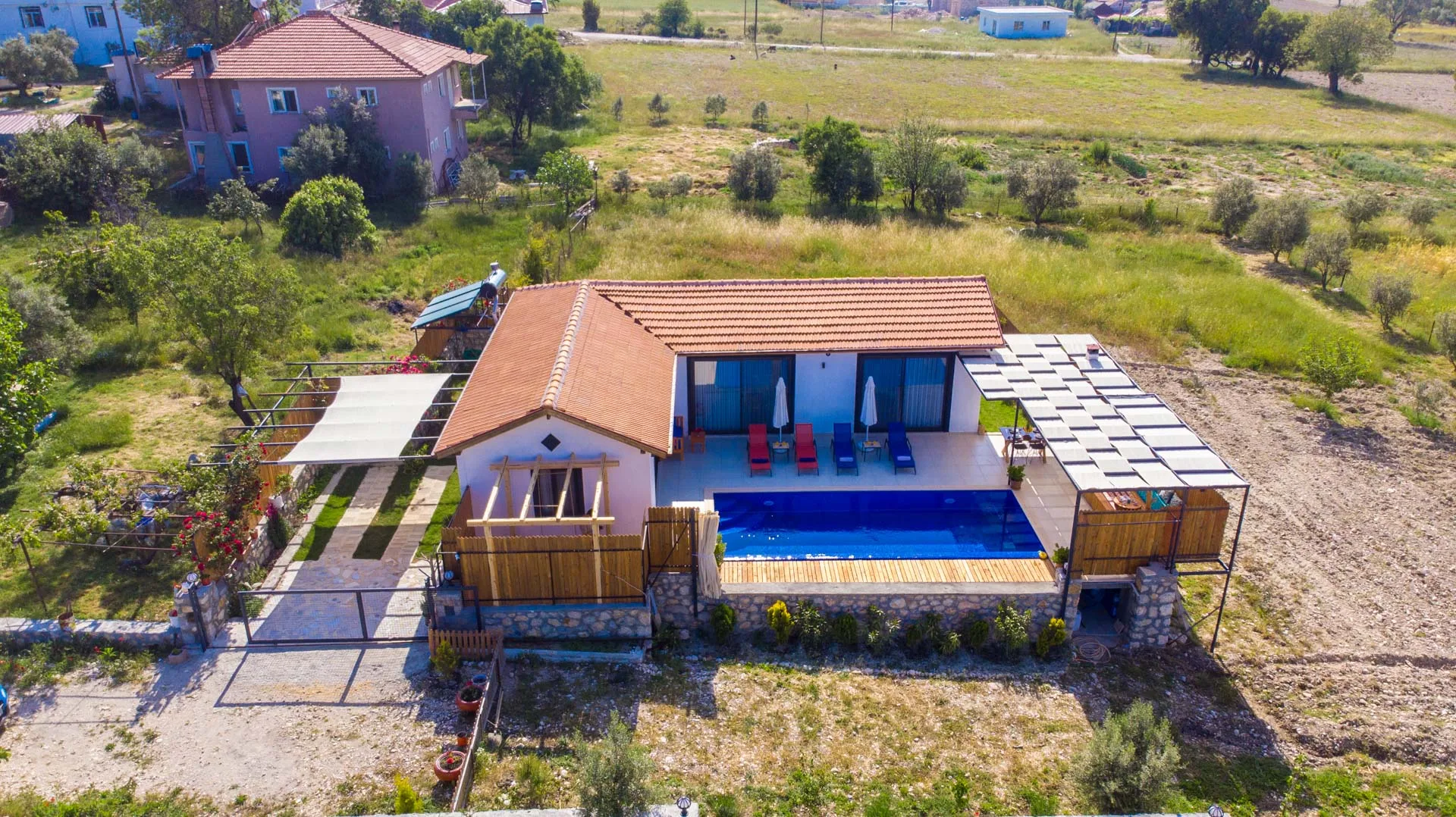 Kalkan Sarıbelen Villa Büşem özel havuzlu doğa manzaralı villa