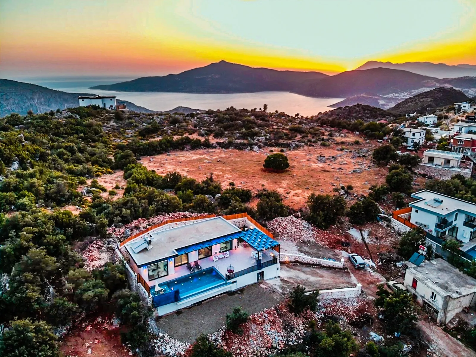 Kalkan Ordu Villa Gülfidan özel havuzlu muhafazakar villa