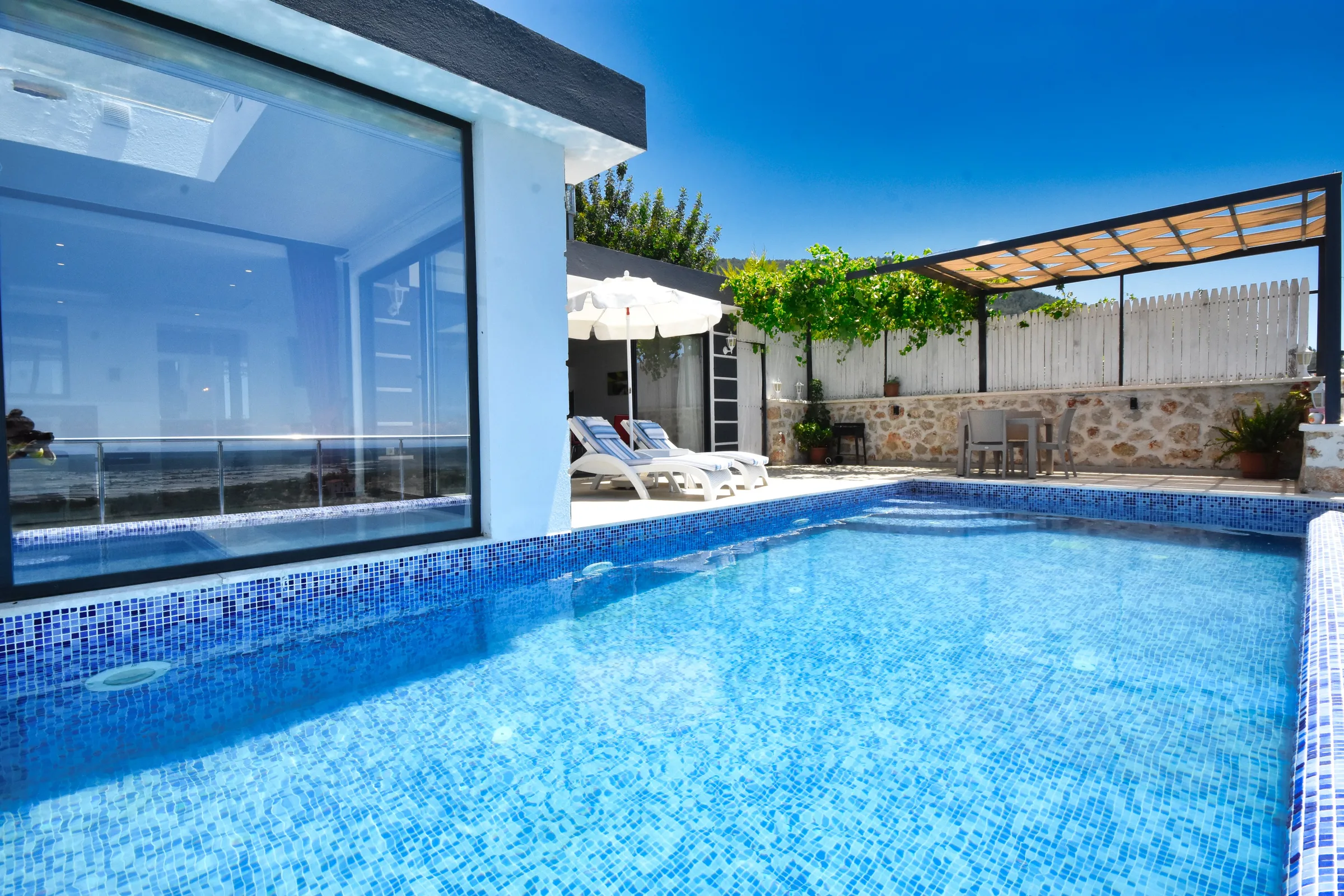 Kalkan Üzümlü Villa Huzur özel havuzlu balayı villası