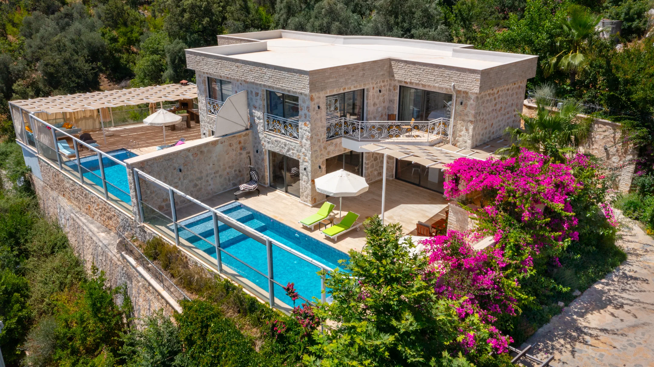 Kalkan İslamlar Villa Narin 2 özel havuzlu muhafazakar villa