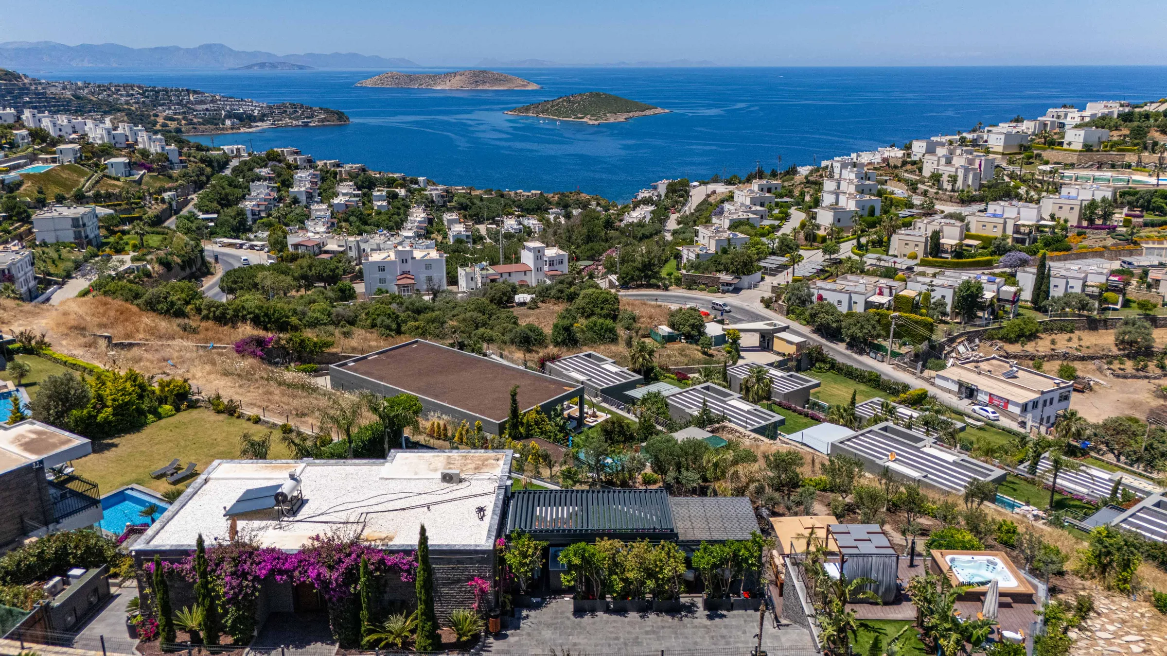 Bodrum Yalıkavak Villa Sunset jakuzili ultra lüks villa görünümü