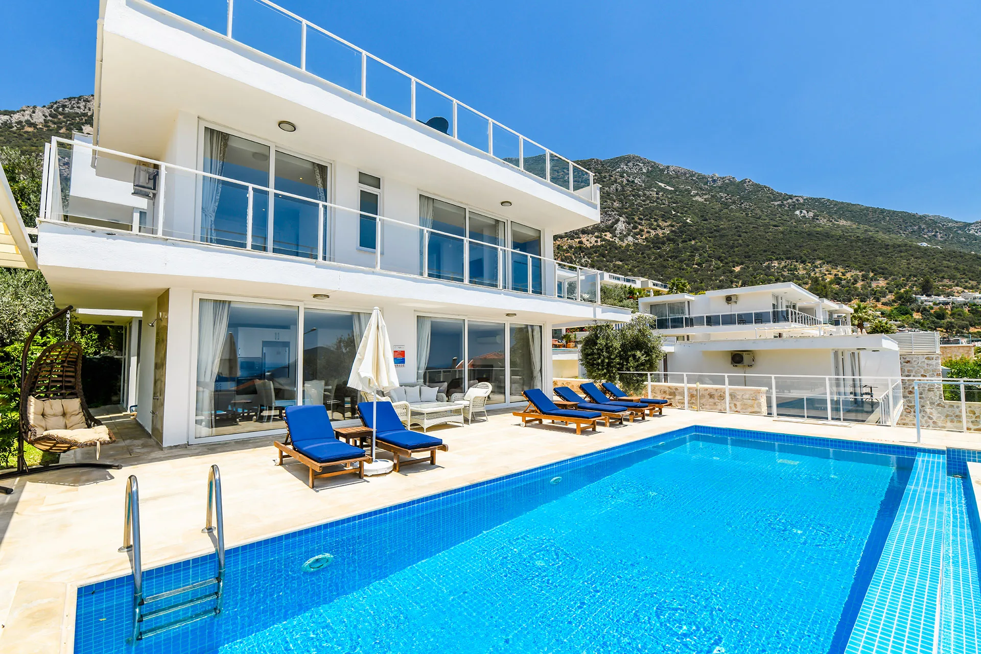 Kalkan Merkez Villa Zeus deniz manzaralı özel havuzlu lüks villa